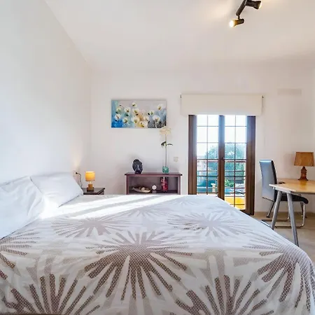 Margarita Villa *